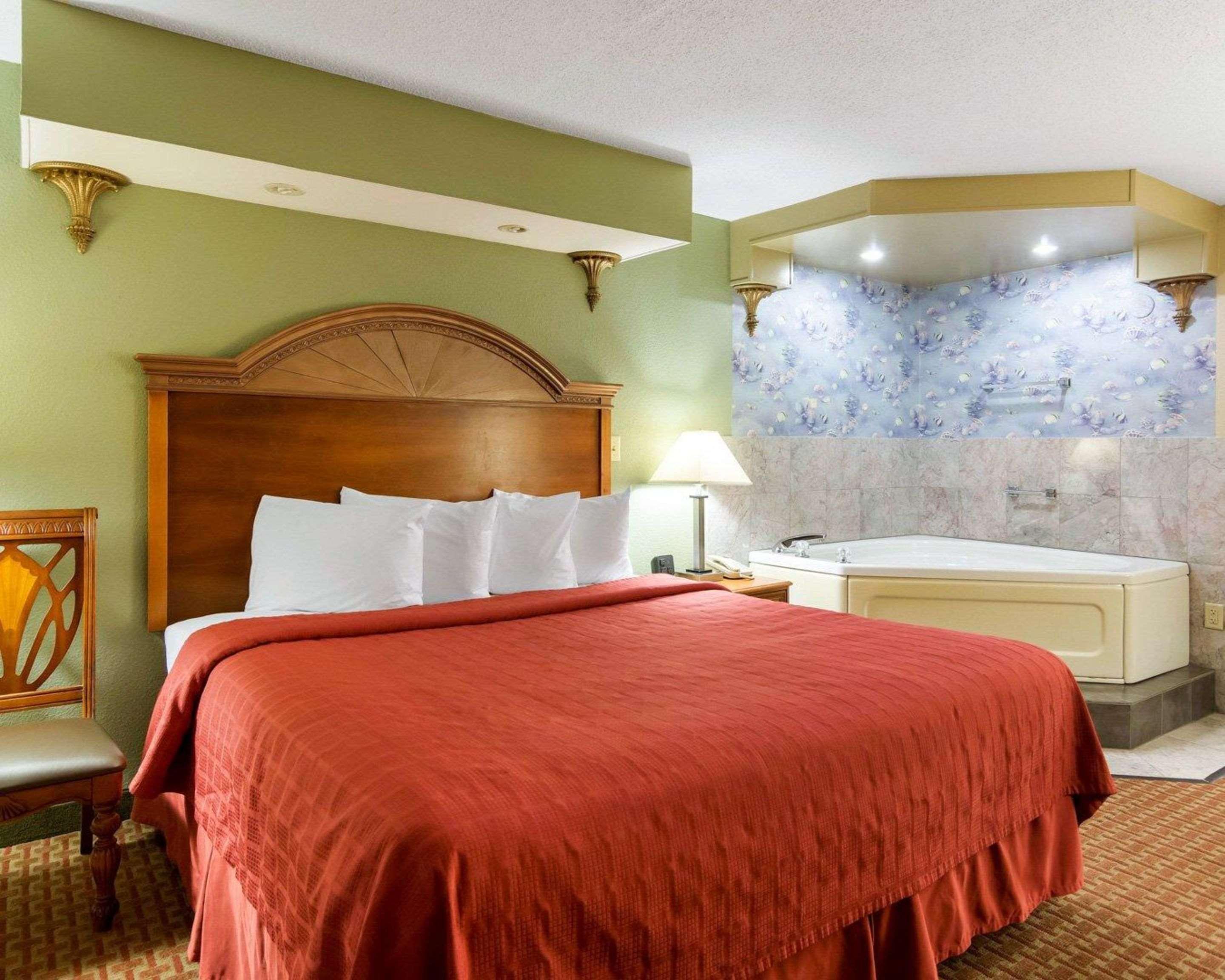 Quality Inn South Hill I-85 Bagian luar foto