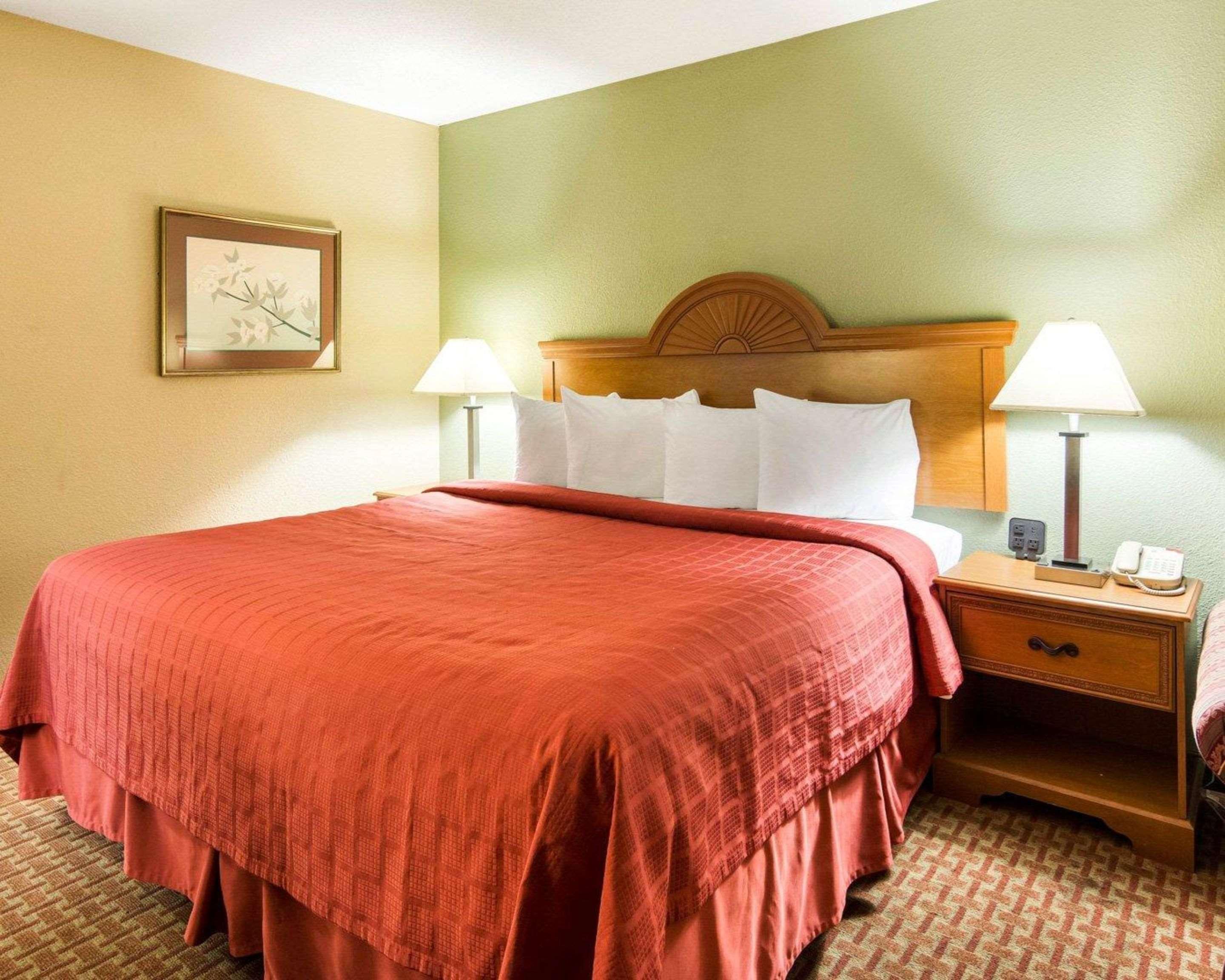 Quality Inn South Hill I-85 Bagian luar foto