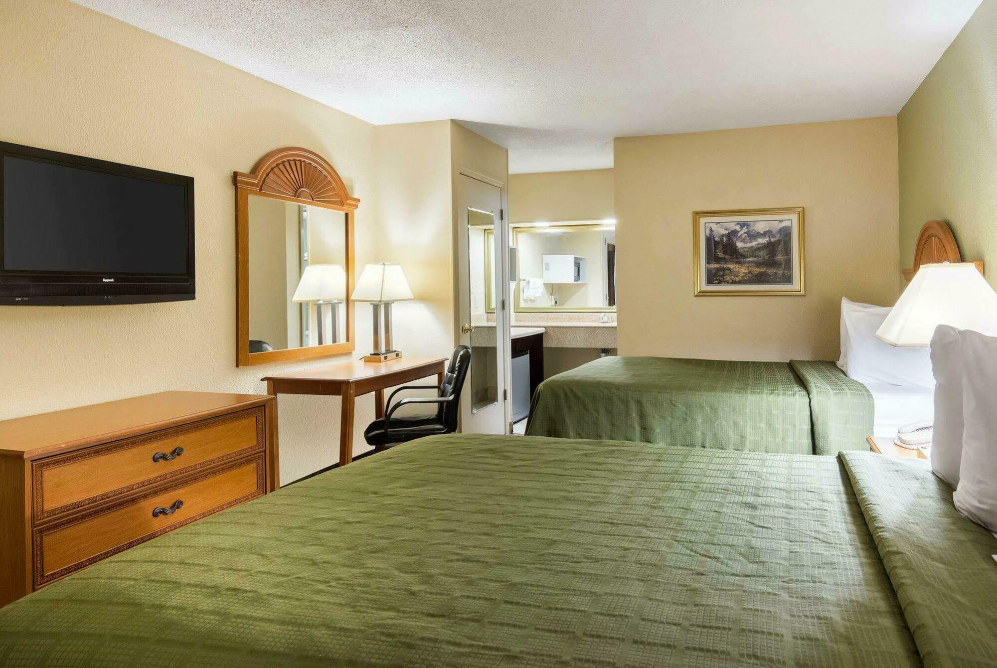 Quality Inn South Hill I-85 Bagian luar foto