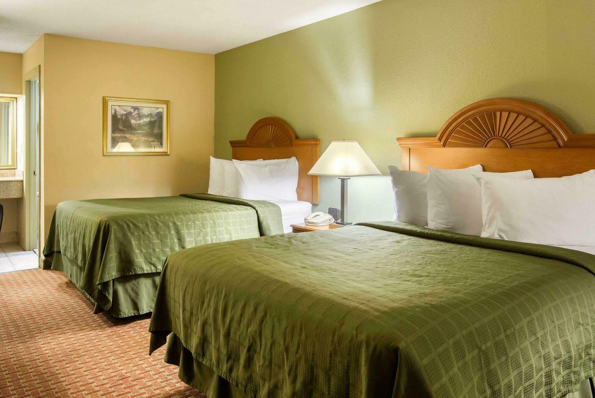 Quality Inn South Hill I-85 Bagian luar foto