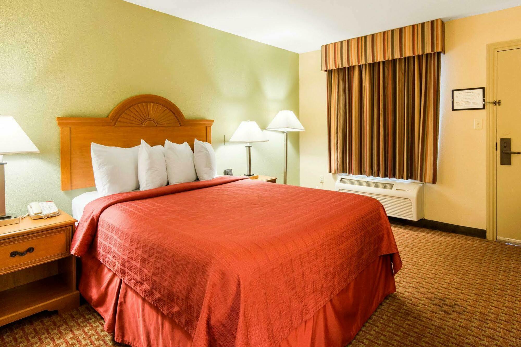 Quality Inn South Hill I-85 Bagian luar foto